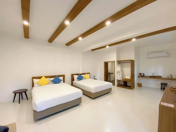 Standard Quadruple room
