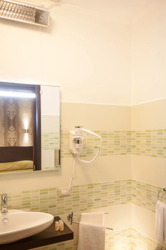 Rome Kings Suite photo 18