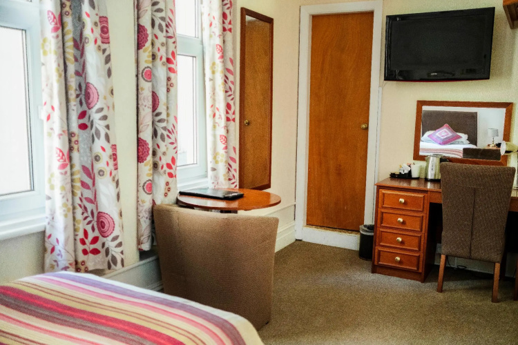 Hydro Hotel