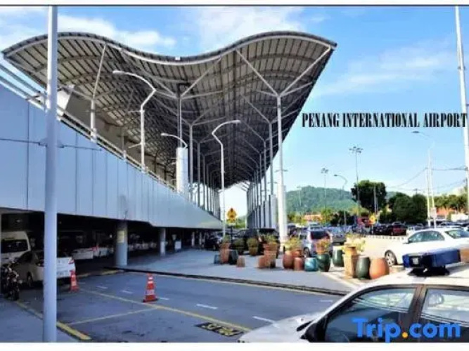 3-Bed Exec Suite RumahKu Airport Penang