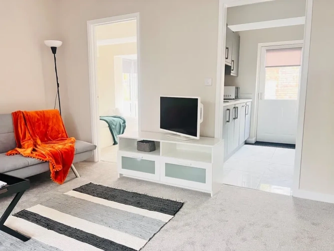 Amber 1BR Apart 14 min Walk to Tattersalls