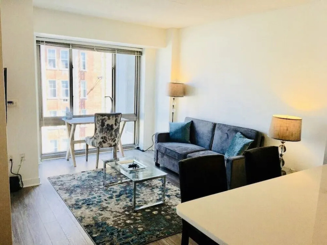 221 Luxury Suites