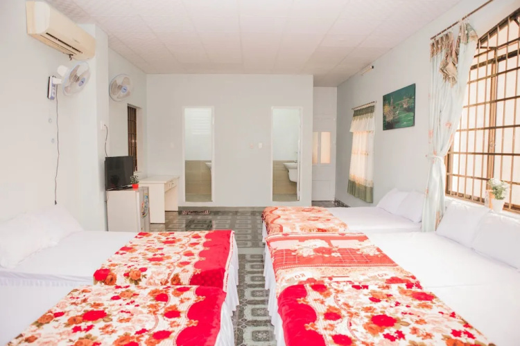 OYO 717 Vuta Hotel