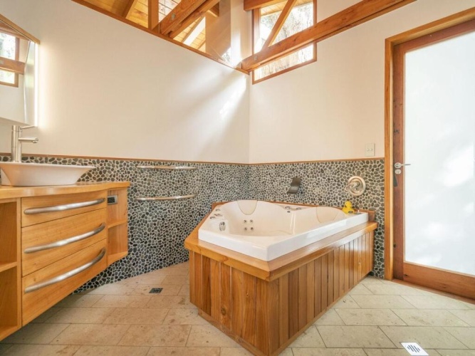 3 Bedrooms Cottage