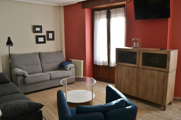3 Bedrooms Family Apartment with mountain view