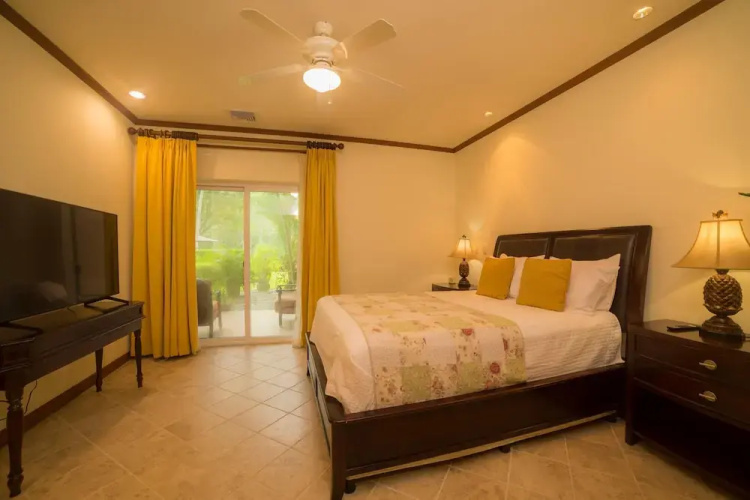 Veranda 8H 3 Bedr 3 Bath
