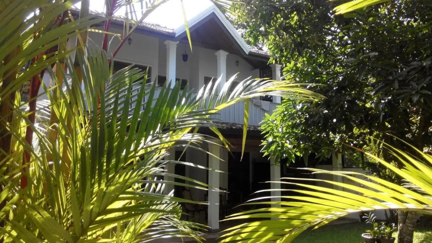 Surf Villa