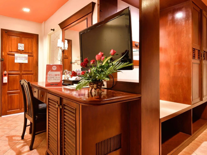 Nida Rooms Patong Pier Palace