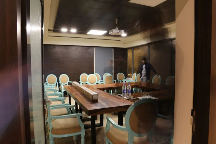 Shyampuriya Palace By FabHotel
