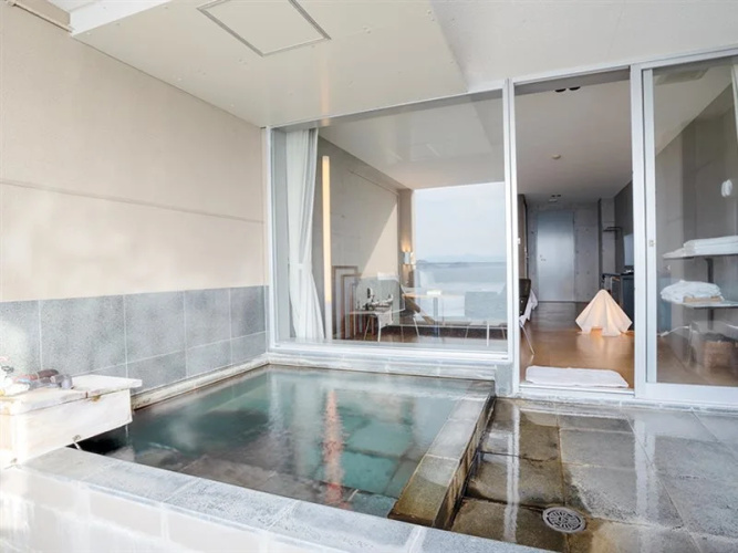 Private Spa Hotel Orange Bay
