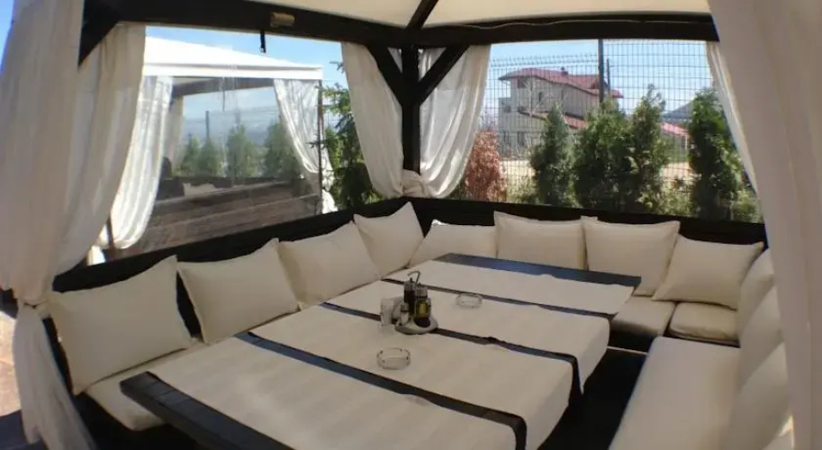 Face Hotel