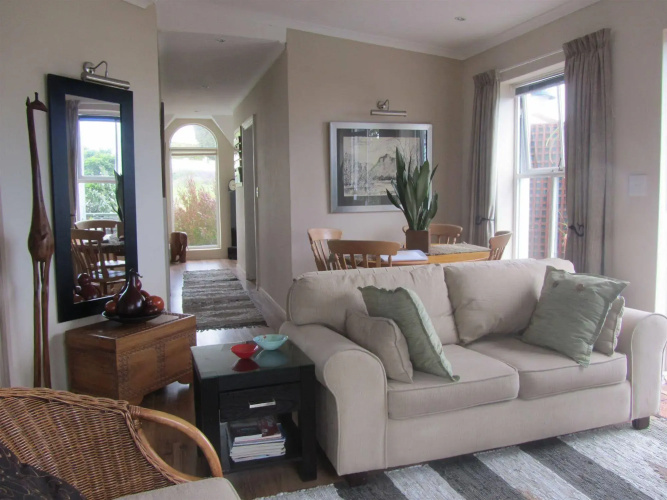 Brynbrook House