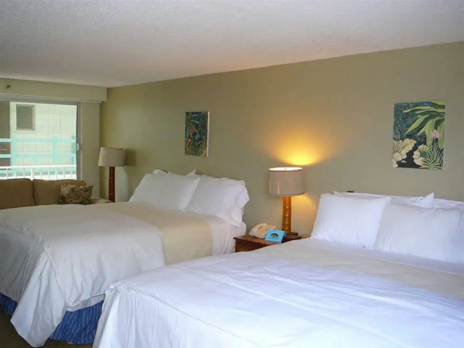 Diamond Head Beach Hotel