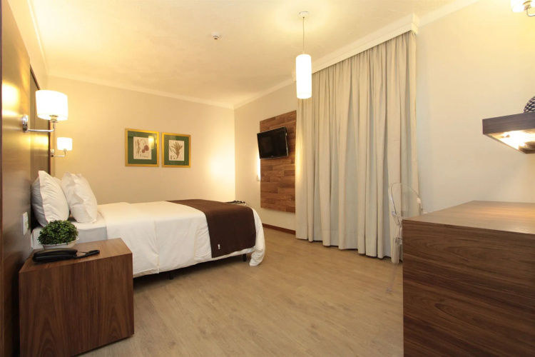 Oasis Tower Hotel