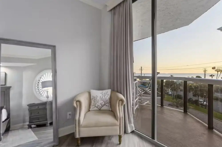 Surfside Resort #208- Emerald Dreams