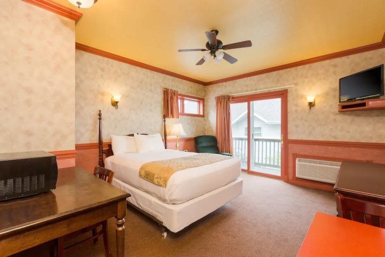 The Blue Heron Inn