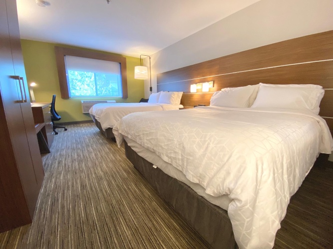 Standard Quadruple room