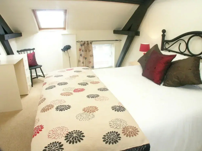 Hamlet Cottage