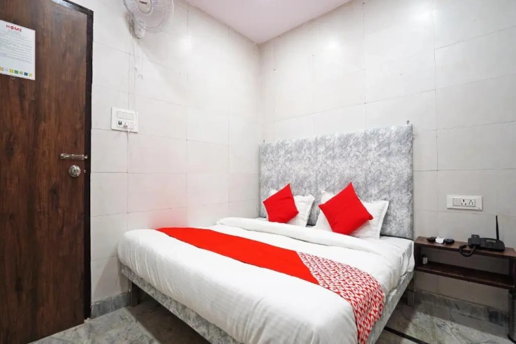 Classic Triple room