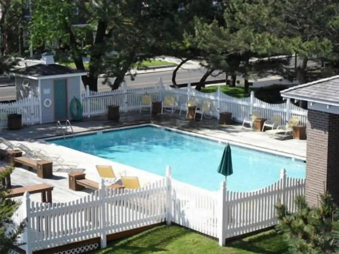 Island Resort
