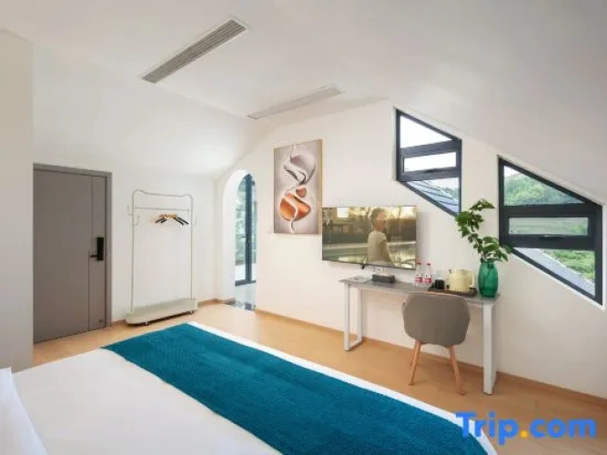 Standard Double room with mountain view