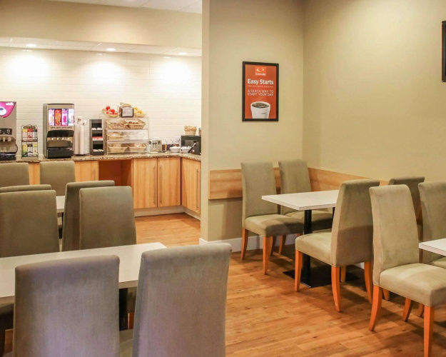 Econo Lodge photo 25