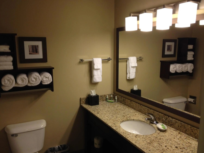 GrandStay Hotel & Suites