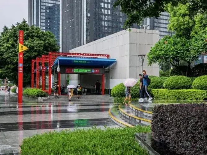 Yilong Apartment
