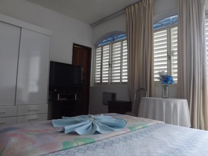 Standard Triple room with view