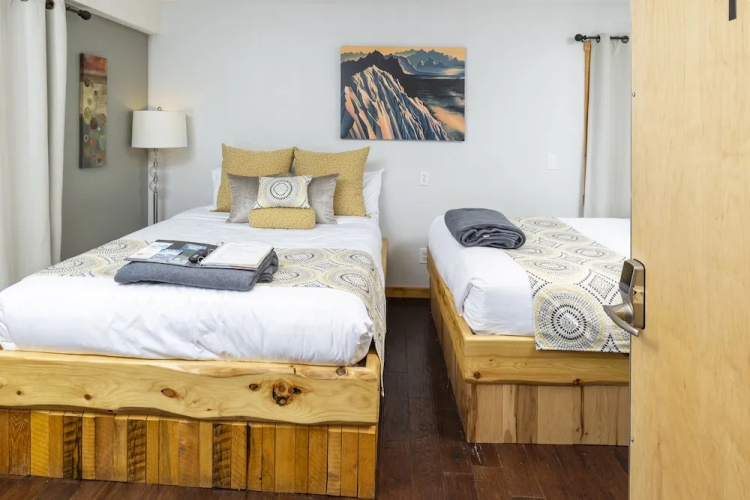Ski Inn