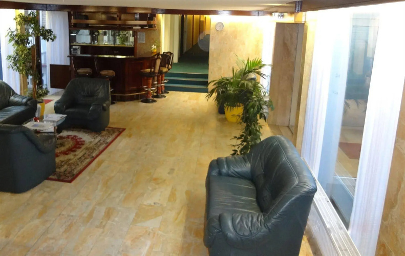 Mainbogen Hotel