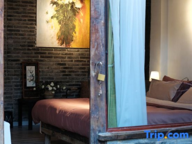 Deluxe Double room with courtyard view