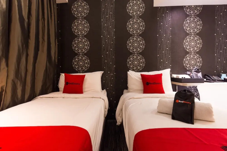 RedDoorz Plus @Little India