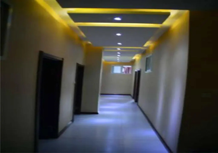 Yingxian Yixin Express Hotel