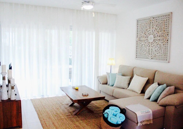Gorgeous Condo Steps From the Beach Los Corales