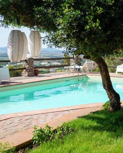 Standard Twin room with pool view