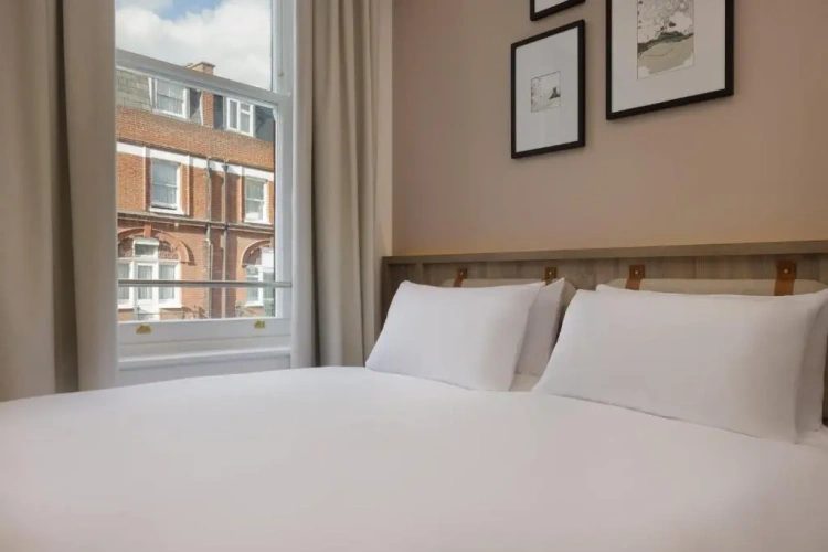 The Snug Double room
