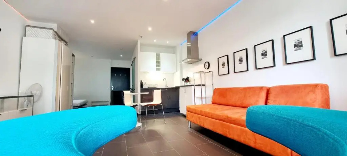 Bissone Apartment