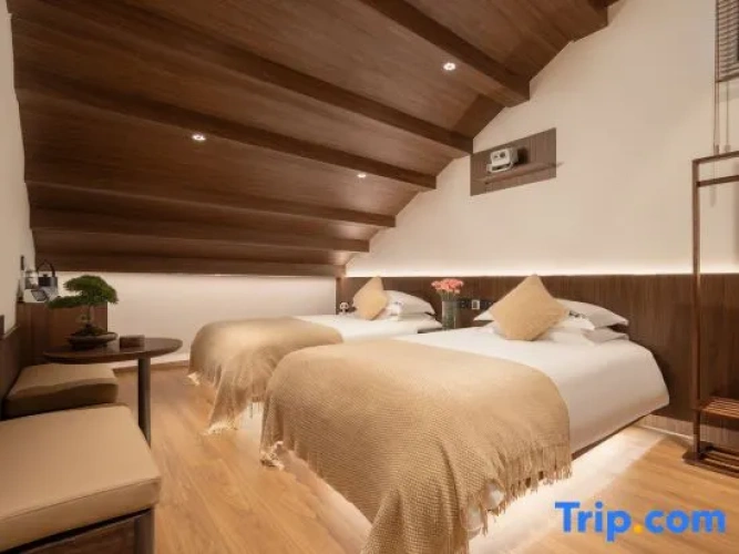 2 Bedrooms Family Suite