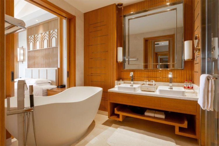 Deluxe Double room with mountain view