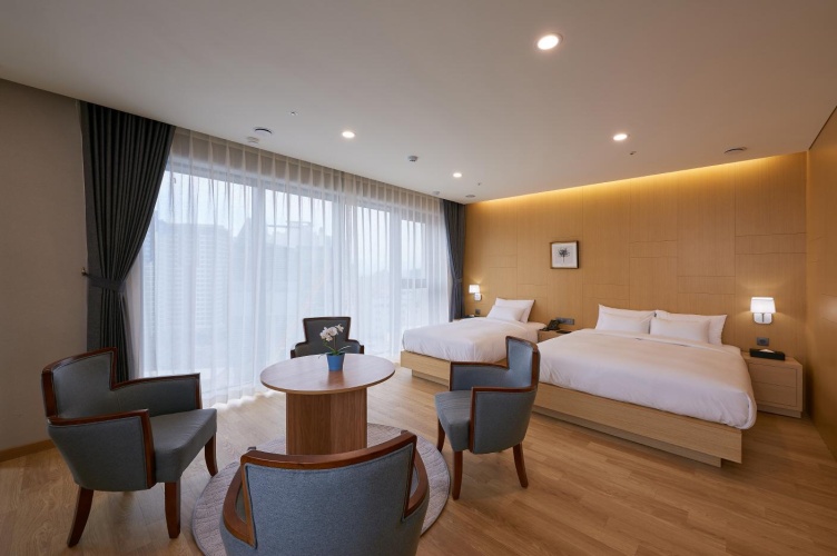 Standard Twin Family room