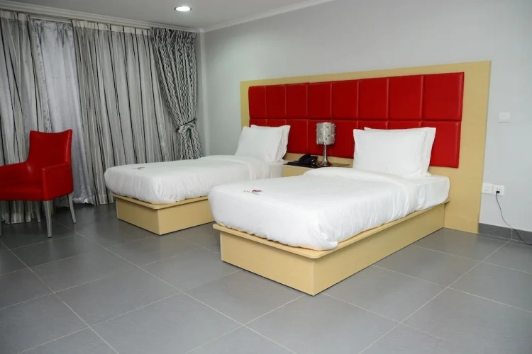 Standard Twin room
