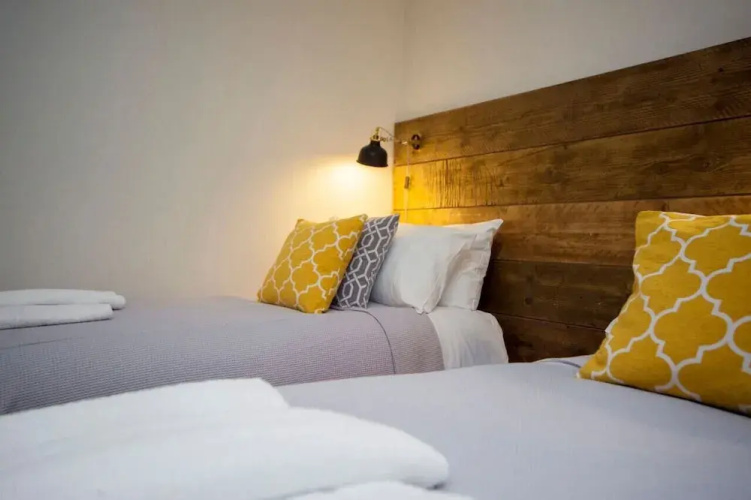 Higgihaus 3a Sleeps 4  Monday - Friday