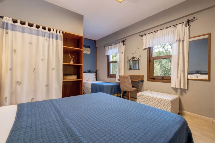 Standard Double room with view