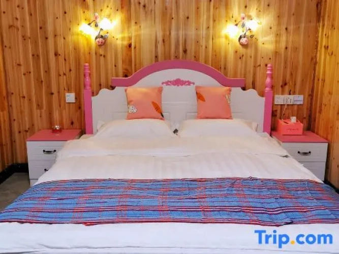 Bed in Dorm