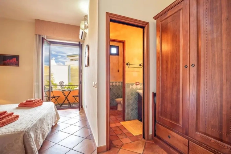Standard Double room with balcony