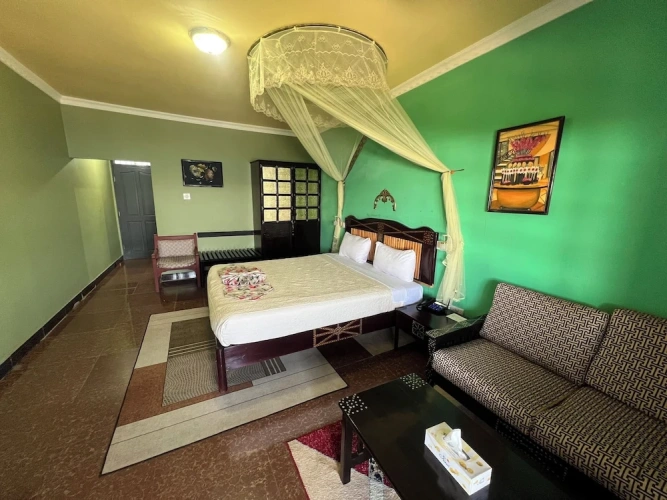 Standard Double room with lake view