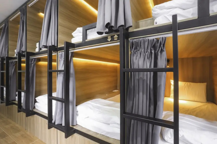 The Rooster Cafe Dormitory  Studio
