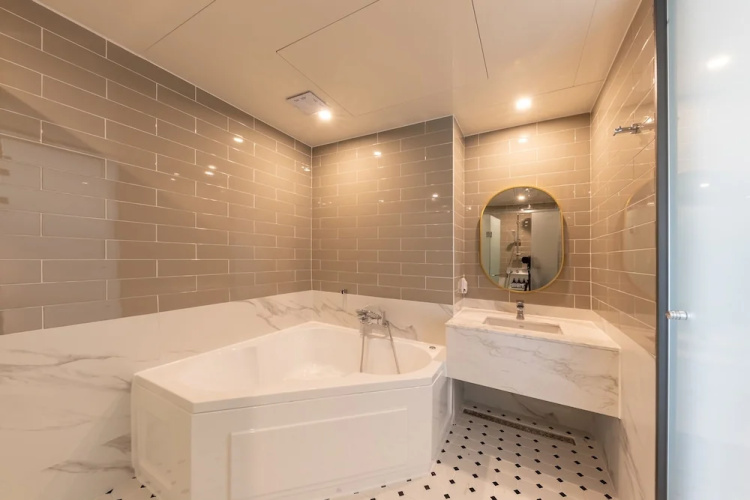 Browndot Hotel