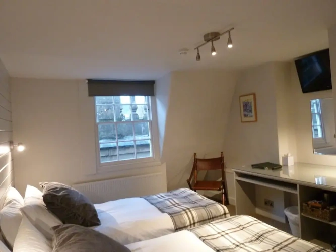 Twin Apartment